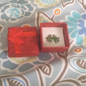 EARRINGS .925 SILVER FIRE OPAL GREENISH STUDS NEW